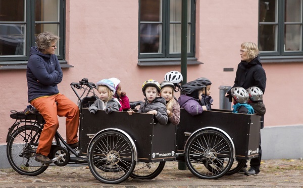 جابرييلا جالفين: جيتو رياض أطفال فى الدنمارك